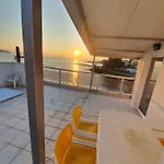 Sunset_apartments Only 15 Meters From The Sea アパートホテル ネオス・マルマラス
